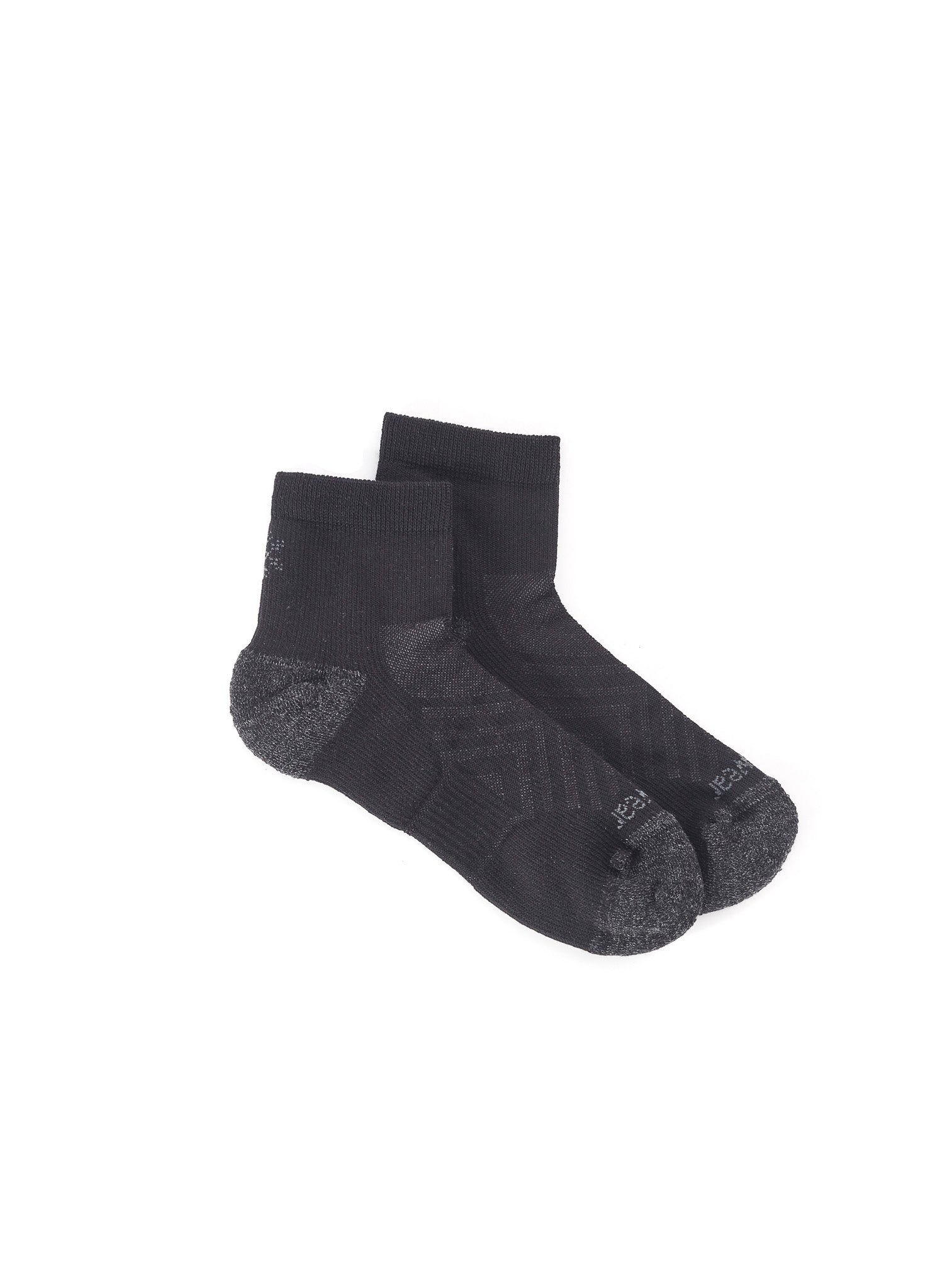 Endurance Quarter - Black